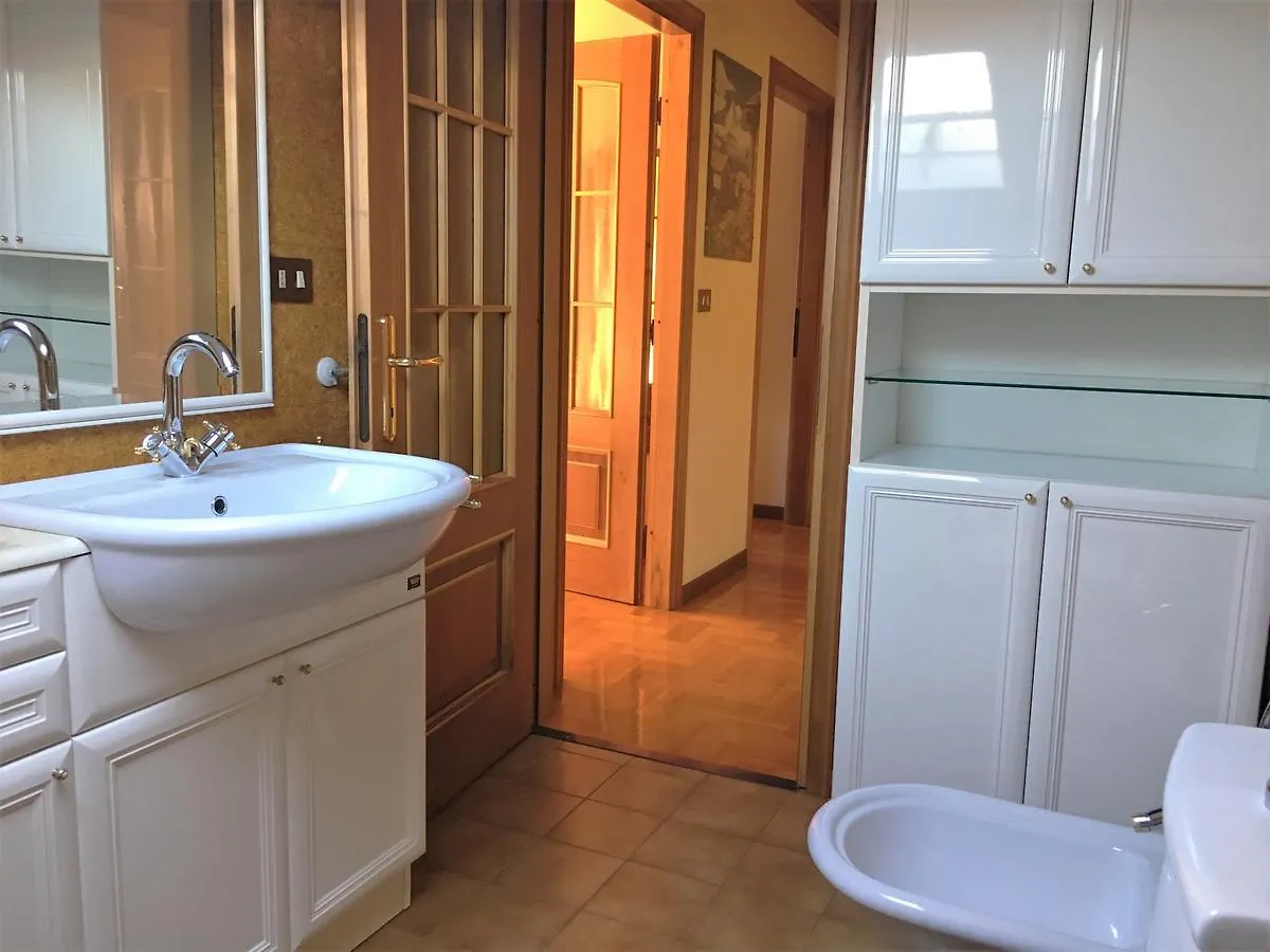 Apartment Appartamento Gorgotto Gravedona Italy